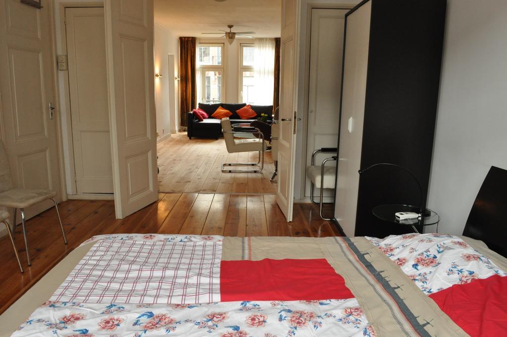 B&B Bij De Amstel Amesterdão Quarto foto